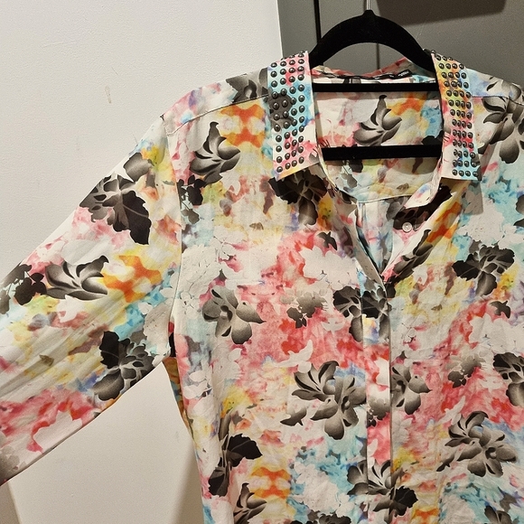 Sportsgirl Size 10 Floral Studded Button Up Shirt - Picture 3 of 8